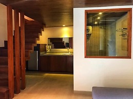 IOOVE Tanjung Seminyak Suites