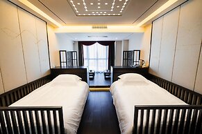 History Boutique Inn