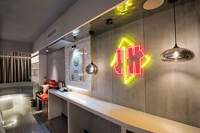 History Boutique Inn