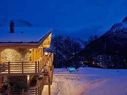 Chalet Annapurna Winter Suite