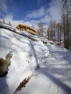 Chalet Annapurna Winter Suite