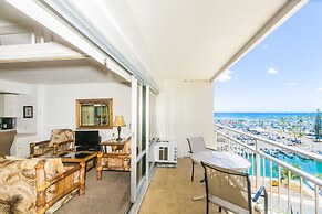 Spacious One Bedroom Harbor View Condos at Ilikai Marina With Private 