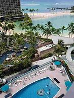 Spacious One Bedroom Harbor View Condos at Ilikai Marina With Private 