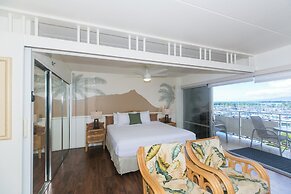 Spacious One Bedroom Harbor View Condos at Ilikai Marina With Private 