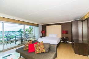 Spacious One Bedroom Harbor View Condos at Ilikai Marina With Private 