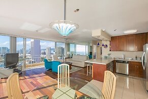 Spacious One Bedroom Harbor View Condos at Ilikai Marina With Private 