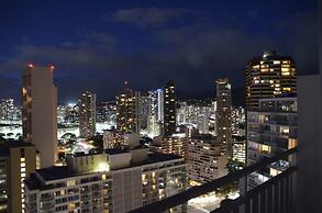 Spacious One Bedroom Harbor View Condos at Ilikai Marina With Private 