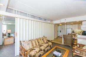 Spacious One Bedroom Harbor View Condos at Ilikai Marina With Private 