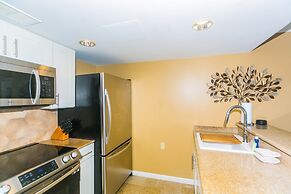 Spacious One Bedroom Harbor View Condos at Ilikai Marina With Private 