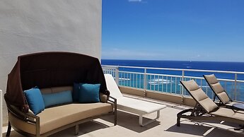 Spacious One Bedroom Harbor View Condos at Ilikai Marina With Private 