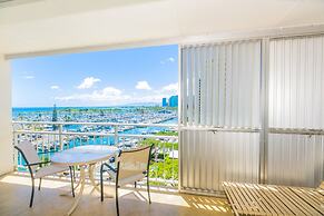 Spacious One Bedroom Harbor View Condos at Ilikai Marina With Private 
