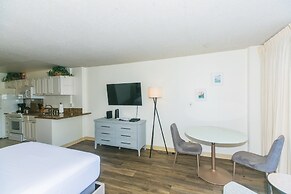 Ilikai Marina Studio City View Condos with Fully Equipped Kitchens & F