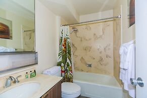 Ilikai Marina Studio City View Condos with Fully Equipped Kitchens & F