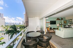 Ilikai Tower 1 Bedroom City View Condos with Private Lanai & Free Wifi