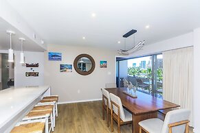 Fully Furnished Ilikai Tower 525 Condo With Free Wifi, Near Best Waiki
