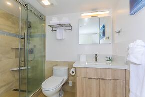 Fully Furnished Ilikai Tower 525 Condo With Free Wifi, Near Best Waiki