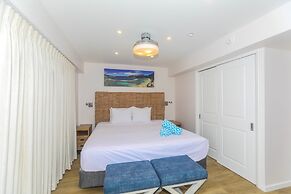 Fully Furnished Ilikai Tower 525 Condo With Free Wifi, Near Best Waiki