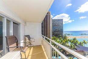 Ilikai Tower 943 Condo - Walk to the Beach, Shops & Restaurants! by Re