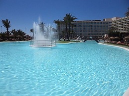 Evenia Zoraida Resort