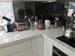 Luxury big house cinema pool many guests