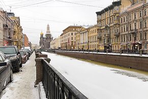 Apartments near Spilled Blood