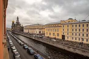 Apartments near Spilled Blood 2