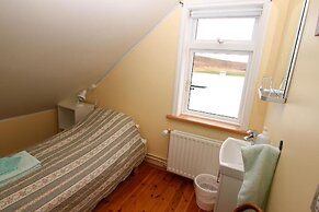 Guesthouse Steindórsstadir