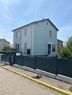 Aux Deux Lots