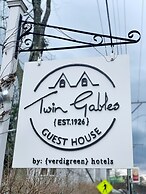 Twin Gables of Woodstock