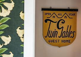 Twin Gables of Woodstock