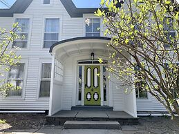 Twin Gables of Woodstock