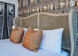 Twin Gables of Woodstock