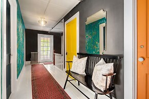 Twin Gables of Woodstock