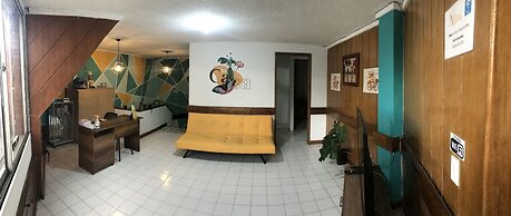 Hostal Casa Lantana Usaquén - Hostel