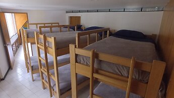 Hostal Casa Lantana Usaquén - Hostel