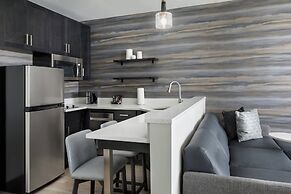 Residence Inn Long Island Garden City