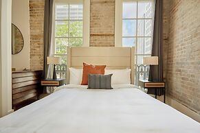 Sonder by Marriott Bonvoy The Louie Apartments CBD