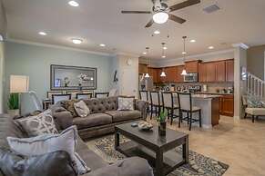 2054 Windsor at Westside