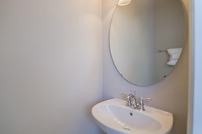 2054 Windsor at Westside