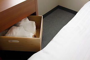 CHECKinn Osaka Shinimamiya