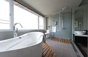 Leo 111 - Arena Ruifeng