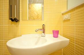 Leo 111 - Arena Ruifeng