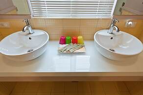 Leo 111 - Arena Ruifeng