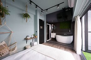 Leo 111 - Yancheng Pier 2