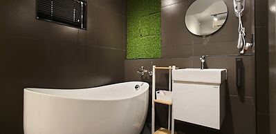 Leo 111 - Yancheng Pier 2