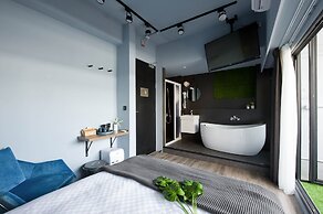 Leo 111 - Yancheng Pier 2