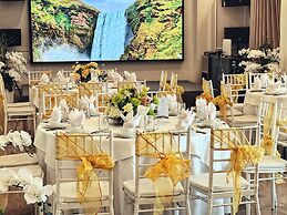 MerPerle Beach Hotel