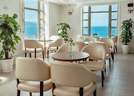 MerPerle Beach Hotel