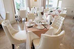 MerPerle Beach Hotel