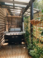 Wonboyn Cabins & Caravan Park